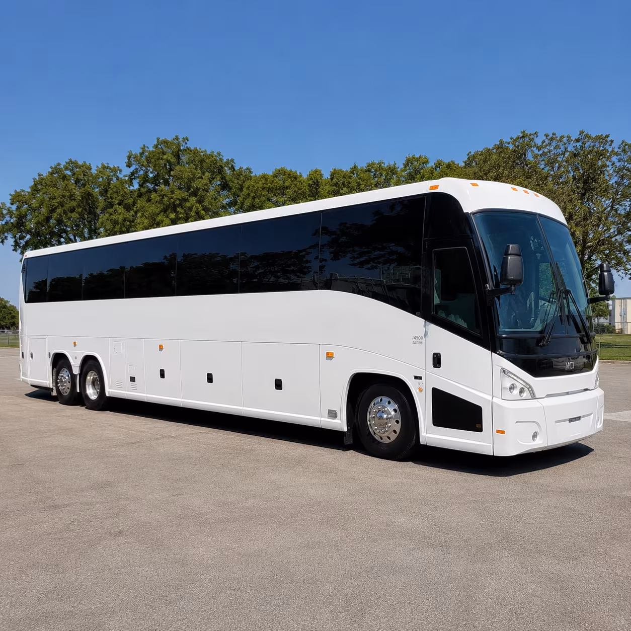 bus rentals for allianz amphitheater at riverfront and innsbrook area shows