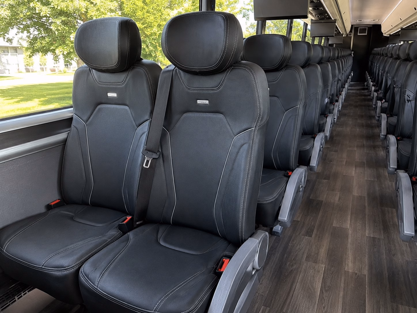buses to charlottesville s wine country along i 64 west
