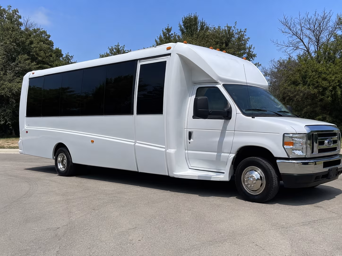 richmond winery brewery party bus rental