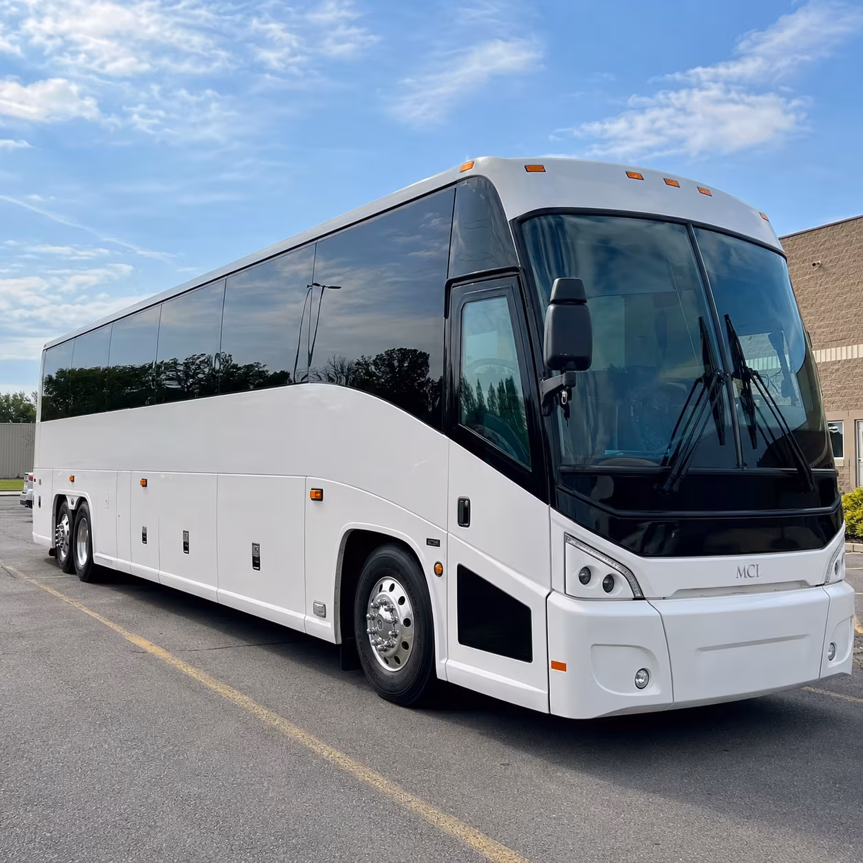 shuttle buses to brown s island and virginia credit union live on the james